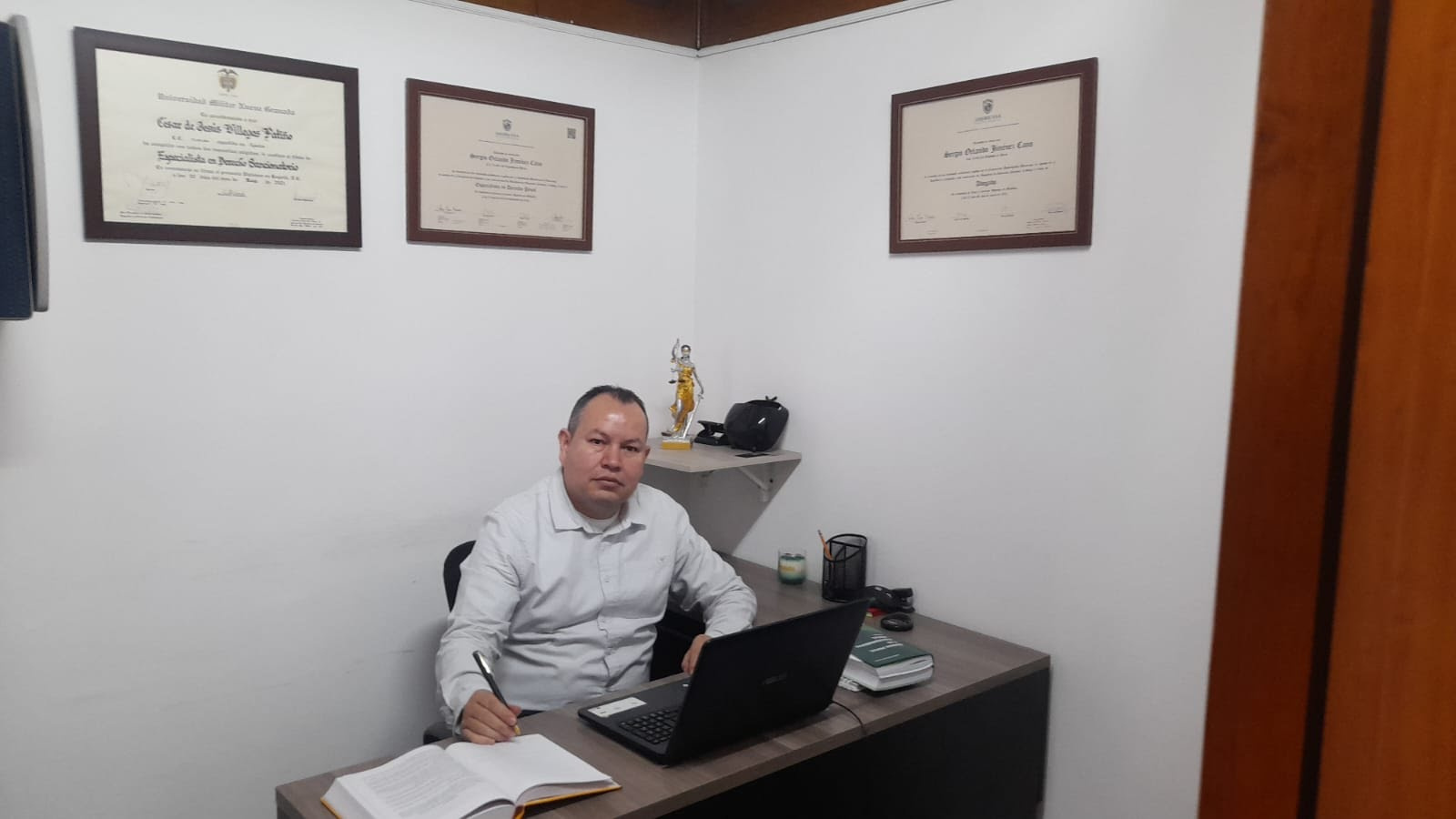 Sergio Orlando Jiménez Cano - Abogado Penalista Medellín